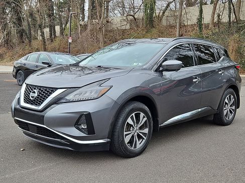 Certified 2019 Nissan Murano SV w/ Premium Package image 3