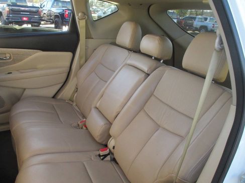 Used 2019 Nissan Murano SV image 14