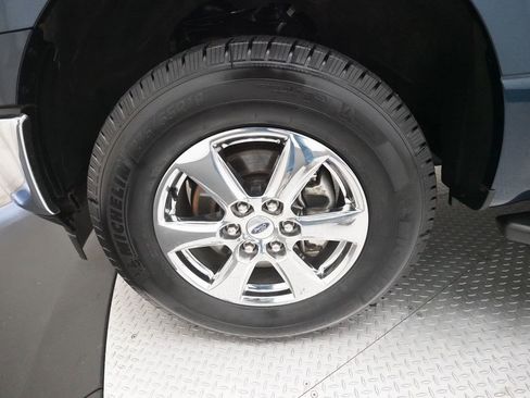 Used 2018 Ford F150 XLT w/ Equipment Group 302A Luxury image 26