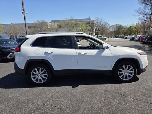 Used 2015 Jeep Cherokee Limited image 4
