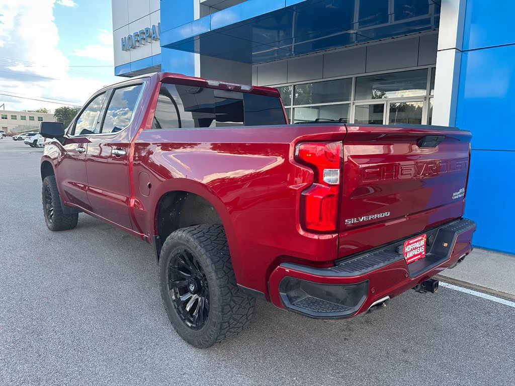Used 2021 Chevrolet Silverado 1500 High Country w/ Technology Package AWD/4WD image 3