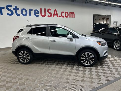 Used 2022 Buick Encore Preferred w/ Safety Package AWD/4WD image 13