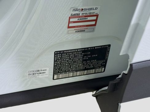 New 2026 Volkswagen Tiguan SE image 32