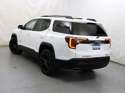 Certified 2023 GMC Acadia SLT w/ Elevation Edition image 8