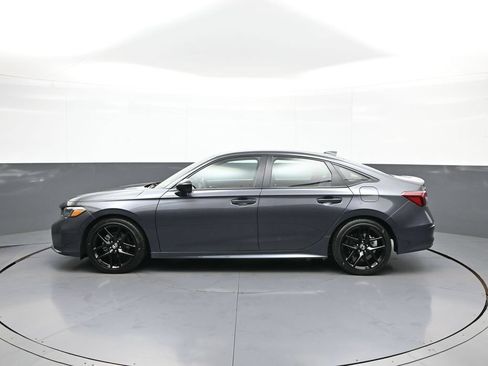 Certified 2025 Honda Civic Sport image 9