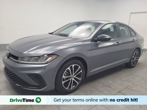 Used 2025 Volkswagen Jetta Sport FWD image 1