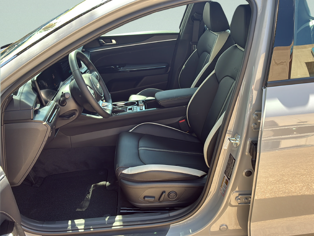 New 2026 Kia K5 GT-Line FWD image 22