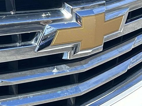 Used 2017 Chevrolet Tahoe LT image 11