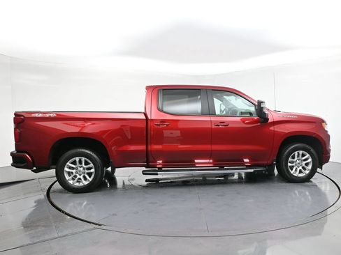 Used 2023 Chevrolet Silverado 1500 RST w/ Convenience Package II AWD/4WD image 8