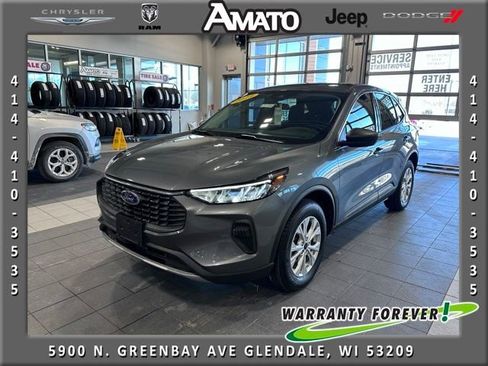 Used 2024 Ford Escape Active image 1