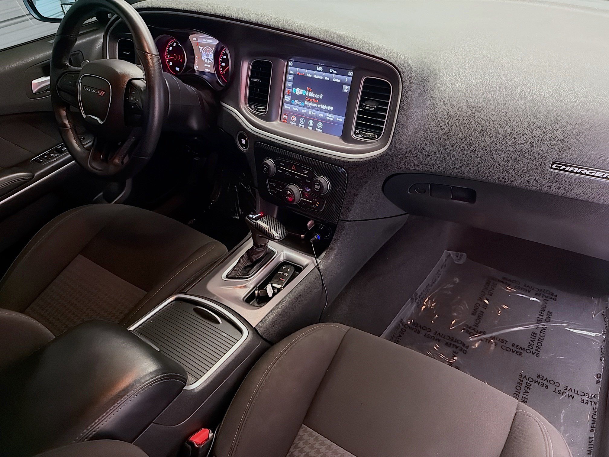 Used 2022 Dodge Charger R/T RWD image 12