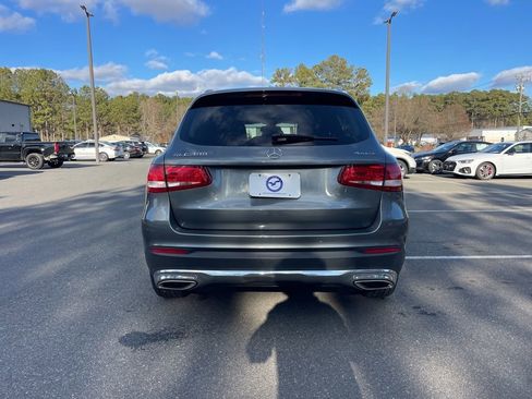 Used 2017 Mercedes-Benz GLC 300 4MATIC image 6