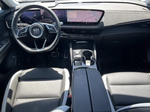 Used 2026 Buick Envision Sport Touring AWD/4WD image 11