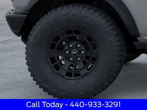 New 2026 Ford Bronco Badlands AWD/4WD image 24