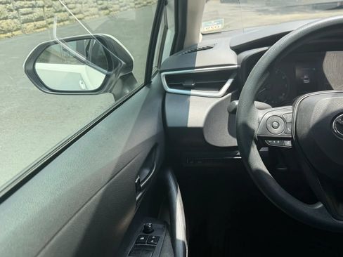 Used 2024 Toyota Corolla LE FWD image 19