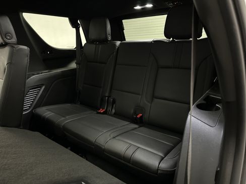 Used 2022 Chevrolet Tahoe RST w/ Luxury Package AWD/4WD image 26