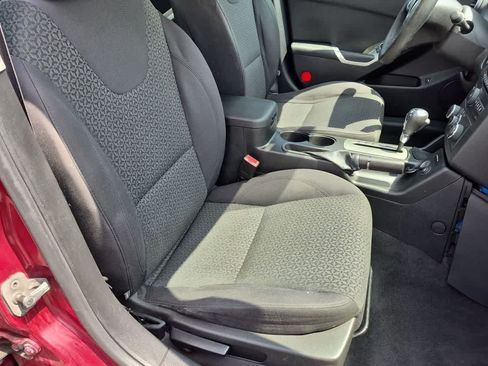 Used 2010 Pontiac G6 Sedan FWD image 20