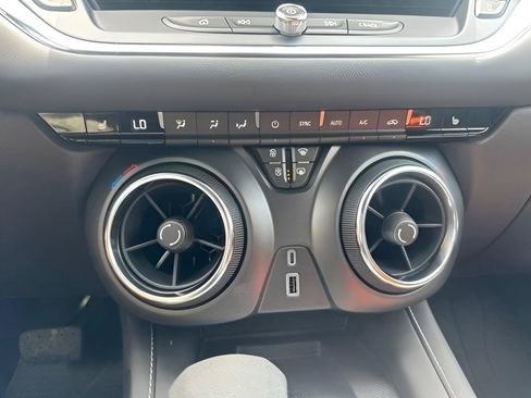 New 2026 Chevrolet Blazer LT w/ Convenience Package FWD image 26