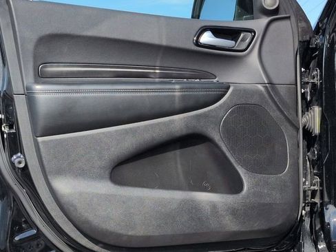 Used 2024 Dodge Durango SXT image 19