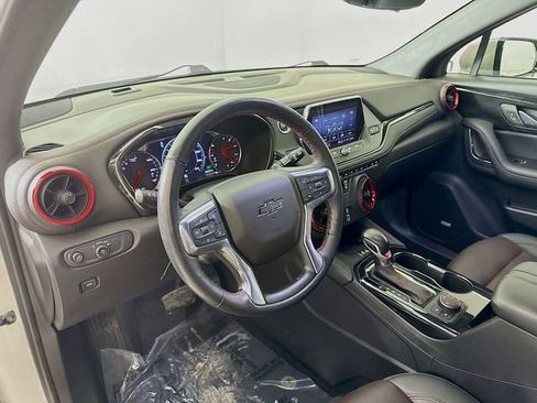 Used 2021 Chevrolet Blazer RS w/ Enhanced Convenience Package image 9