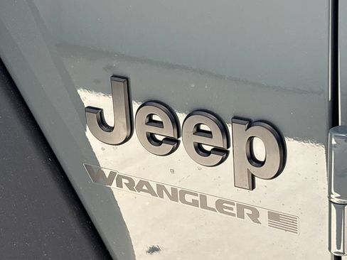 New 2026 Jeep Wrangler Unlimited Sport AWD/4WD image 8