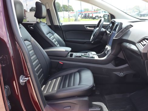 Used 2024 Ford Edge SEL w/ Convenience Package AWD/4WD image 12