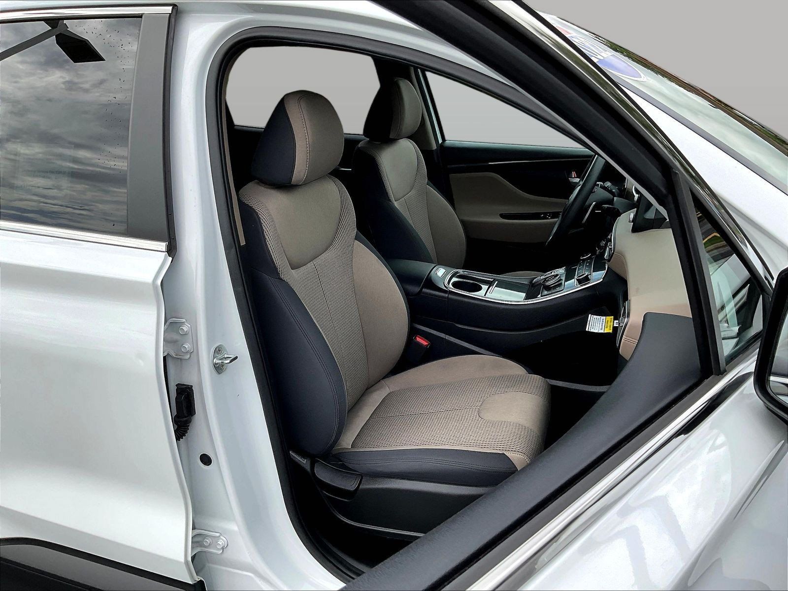 Used 2022 Hyundai Santa Fe SE AWD/4WD image 31