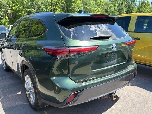 Used 2023 Toyota Highlander Limited AWD/4WD image 31