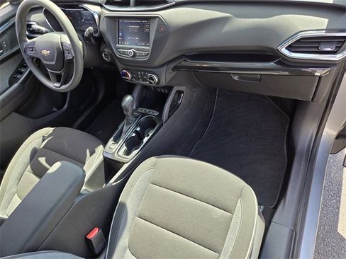 Used 2023 Chevrolet TrailBlazer LT image 16