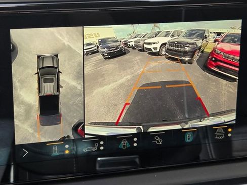 Used 2022 GMC Sierra 1500 AT4X image 21