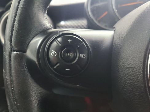 Used 2015 MINI Cooper S image 29