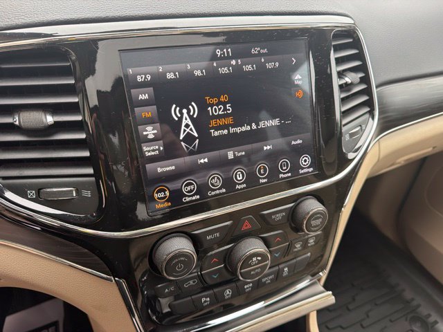 Certified 2021 Jeep Grand Cherokee Limited w/ Trailer Tow Group IV AWD/4WD image 31