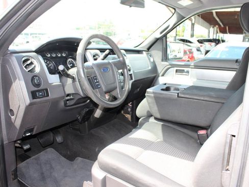 Used 2011 Ford F150 XLT w/ XLT Custom Pkg RWD image 13