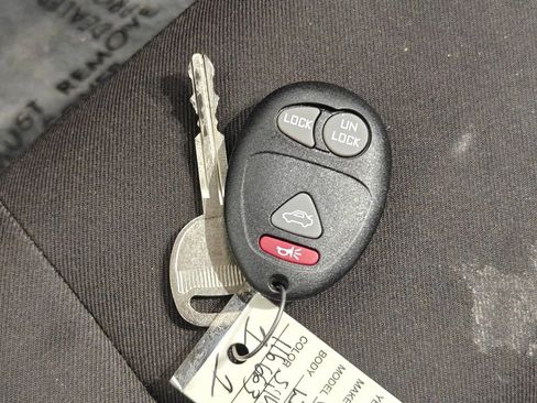 Used 2012 Chevrolet Colorado LT RWD image 9