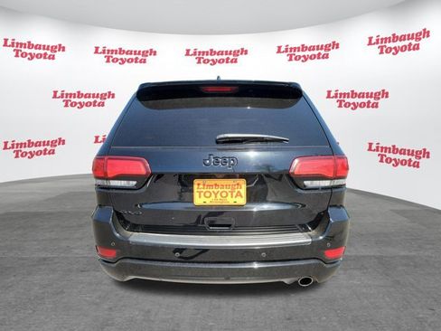 Used 2020 Jeep Grand Cherokee Altitude image 26