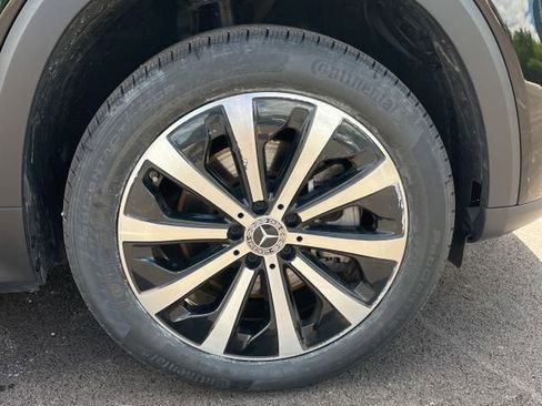 Certified 2023 Mercedes-Benz GLB 250 4MATIC image 10