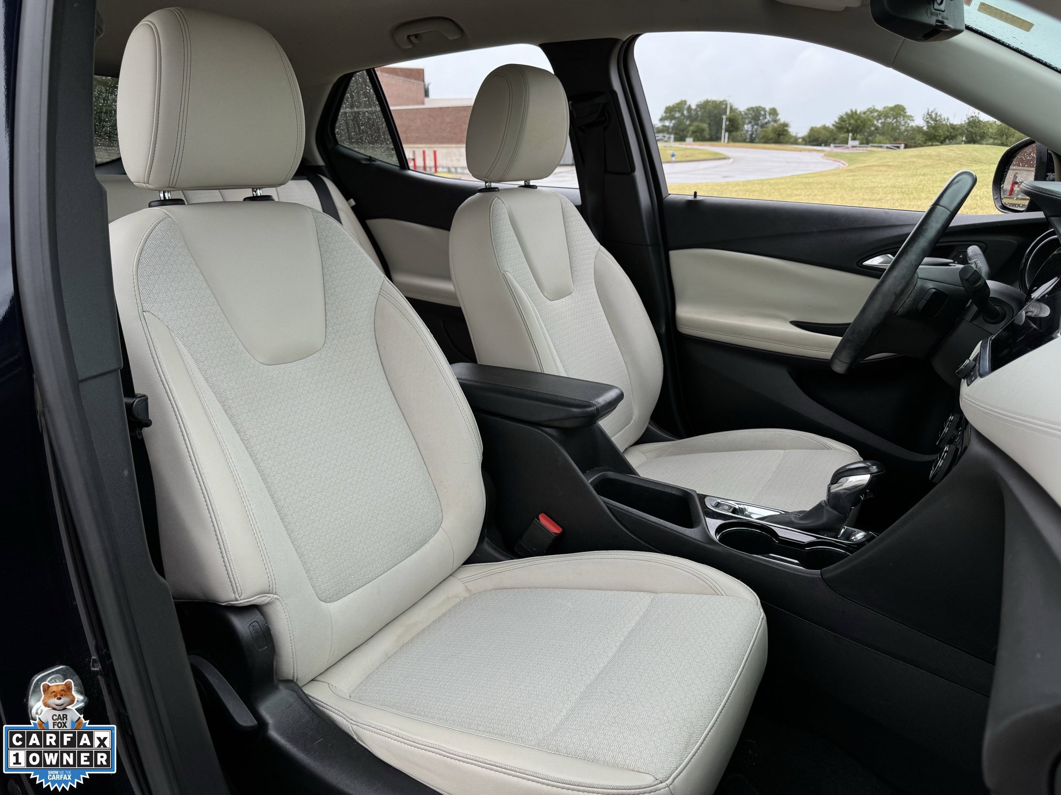 Used 2021 Buick Encore GX Select FWD image 28