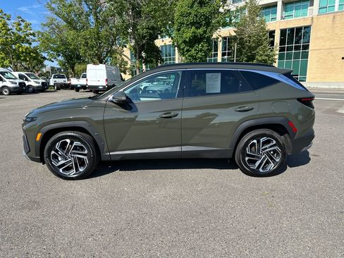 Certified 2025 Hyundai Tucson Limited AWD/4WD image 3
