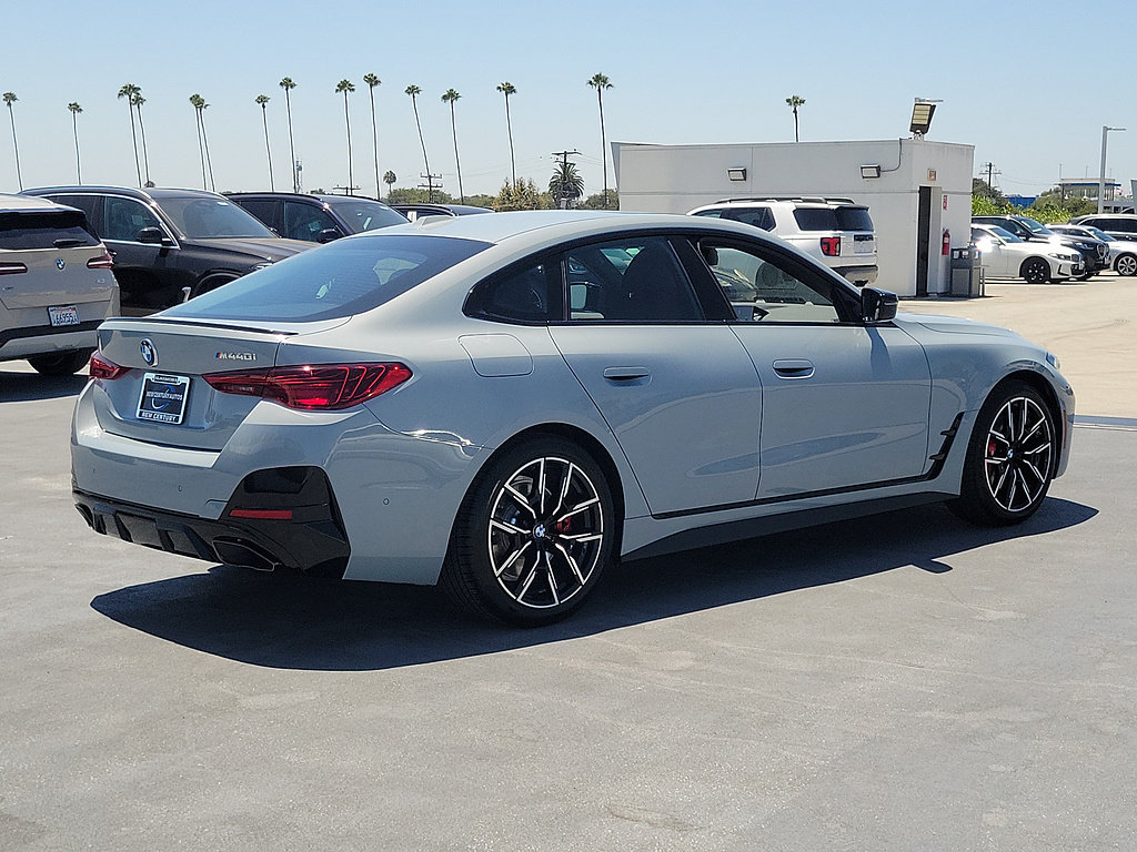 New 2026 BMW M440i w/ Premium Package RWD image 3