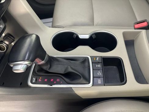Used 2019 Kia Sportage EX w/ Option Group 040 AWD/4WD image 8