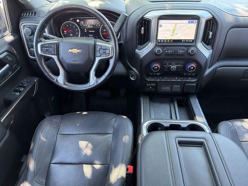 Used 2021 Chevrolet Silverado 1500 LTZ w/ Technology Package AWD/4WD image 4