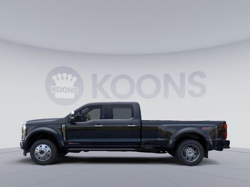 New 2026 Ford F450 Platinum w/ Platinum Plus Package image 4