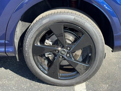 New 2025 Audi Q5 Premium Plus