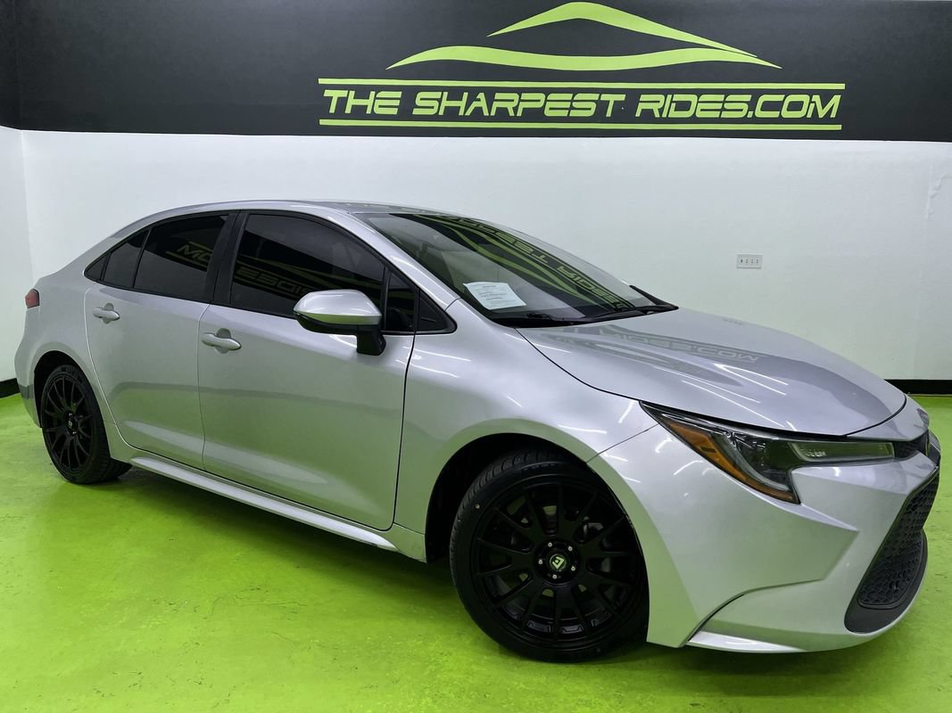 Used 2021 Toyota Corolla LE FWD image 1