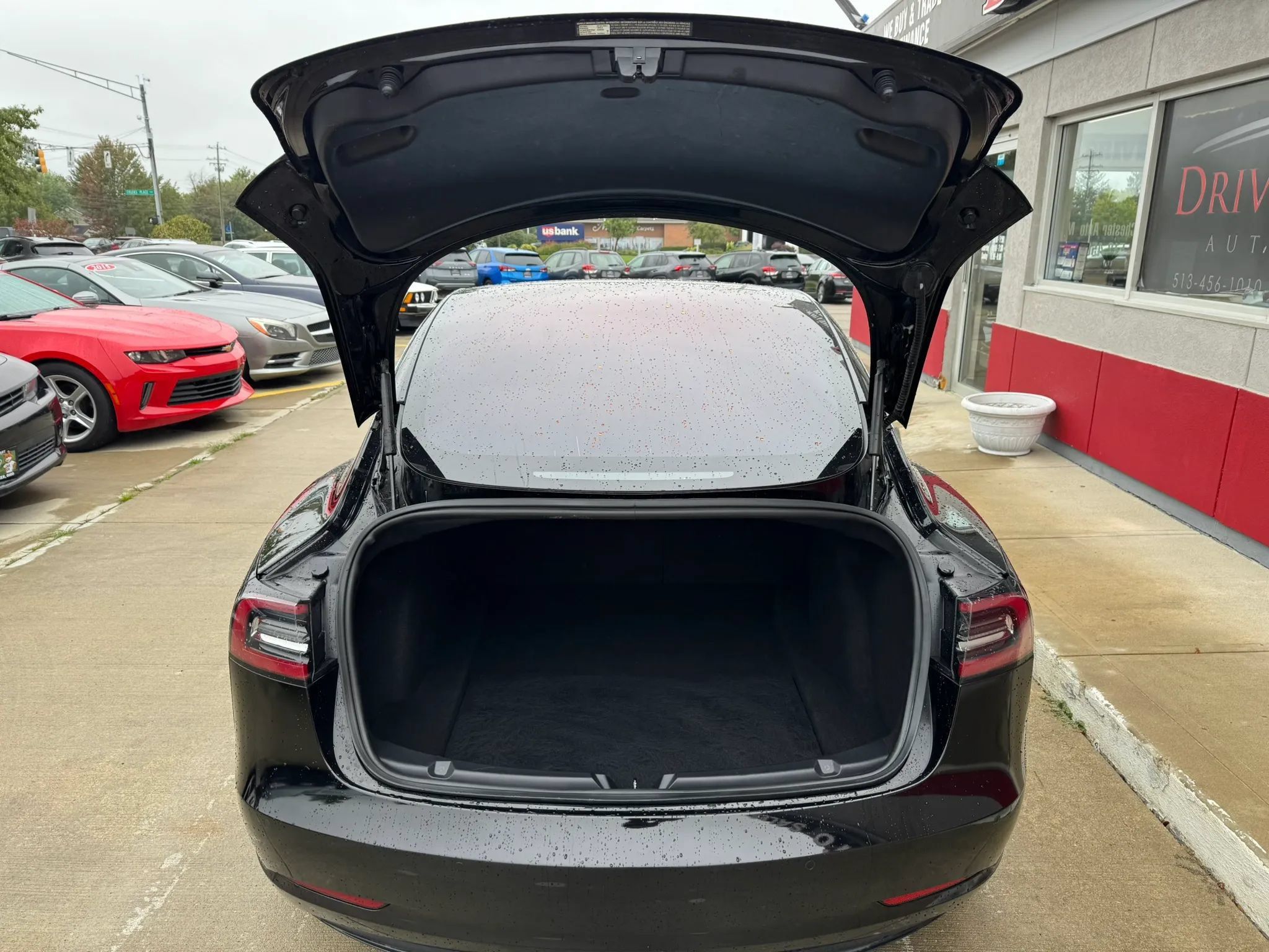 Used 2018 Tesla Model 3 Mid Range RWD image 11