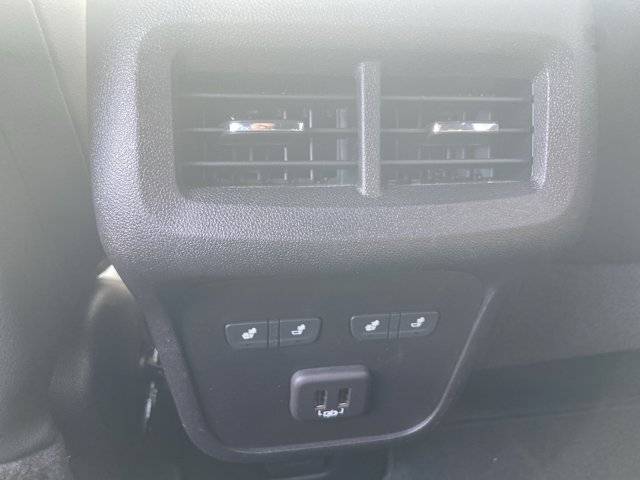 Used 2022 Chevrolet Equinox Premier AWD/4WD image 44