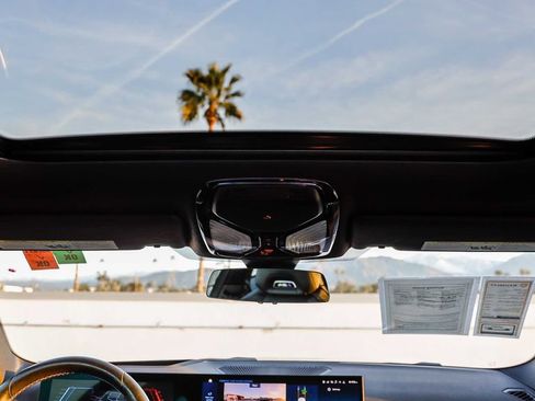 Used 2024 BMW M4 xDrive Competition w/ Executive Package image 19