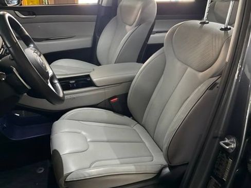 Used 2025 Hyundai Palisade SEL FWD image 5
