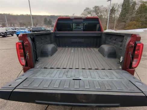 Certified 2022 GMC Sierra 1500 Elevation w/ Elevation Premium Package image 26