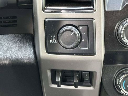 Used 2019 Ford F250 Lariat w/ Lariat Value Package AWD/4WD image 8